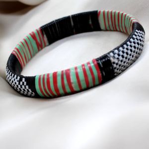 Oubri I Le bracelet en fibre plastique recycle