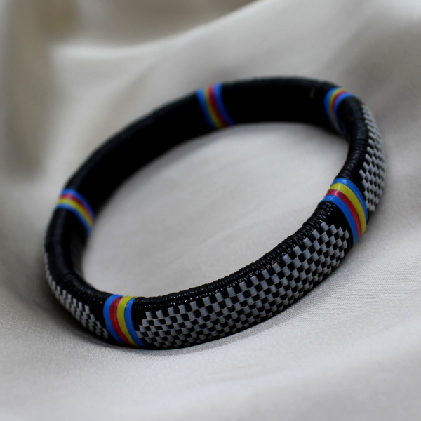 Kouda | Le bracelet en fibre plastique recyclée