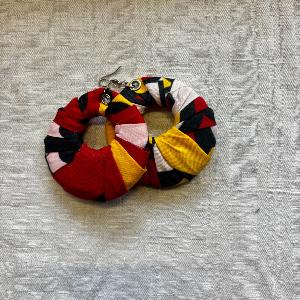 Ali I Les boucles d'oreilles en wax