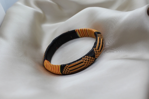 Niandfo | Le bracelet en fibre plastique recyclée
