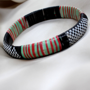 Oubri I Le bracelet en fibre plastique recyclée