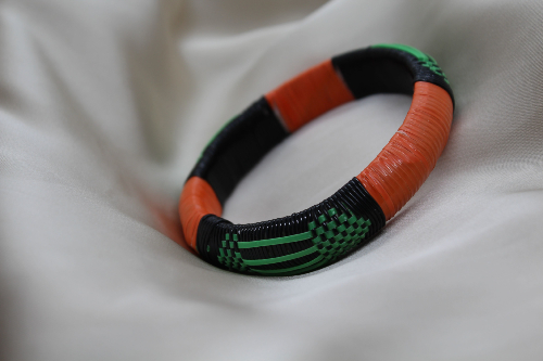 Namégué | Le bracelet en fibre plastique recyclée