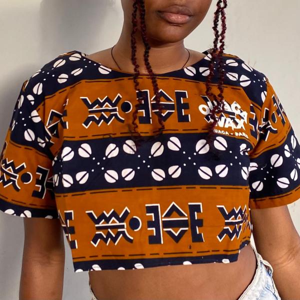 Gaoua | Le haut crop-top en WAX 