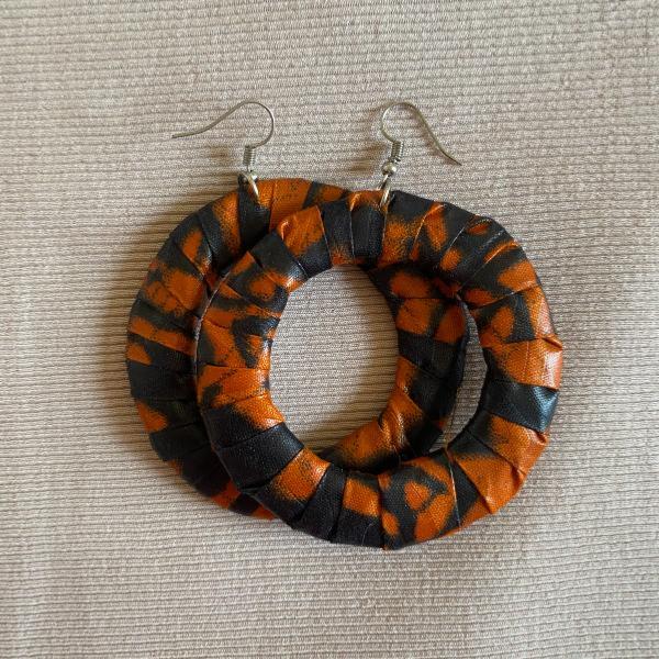 Idrissa I Les boucles d'oreilles en wax orange