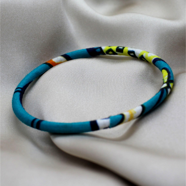 Guirga I Le bracelet en wax