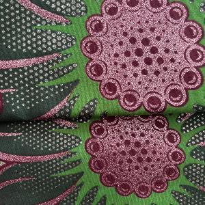 Konkéra | Le tissu en wax brillant