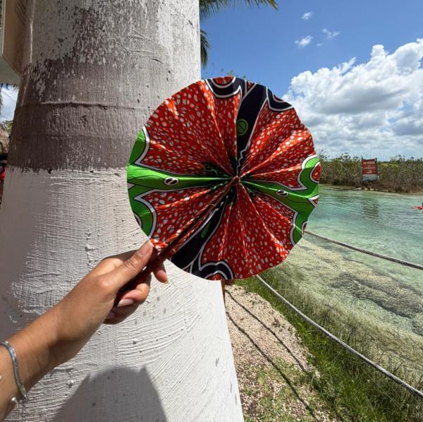 Jalilou | L'éventail en wax