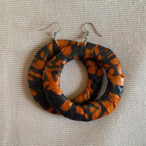 Idrissa I Les boucles d'oreilles en wax orange